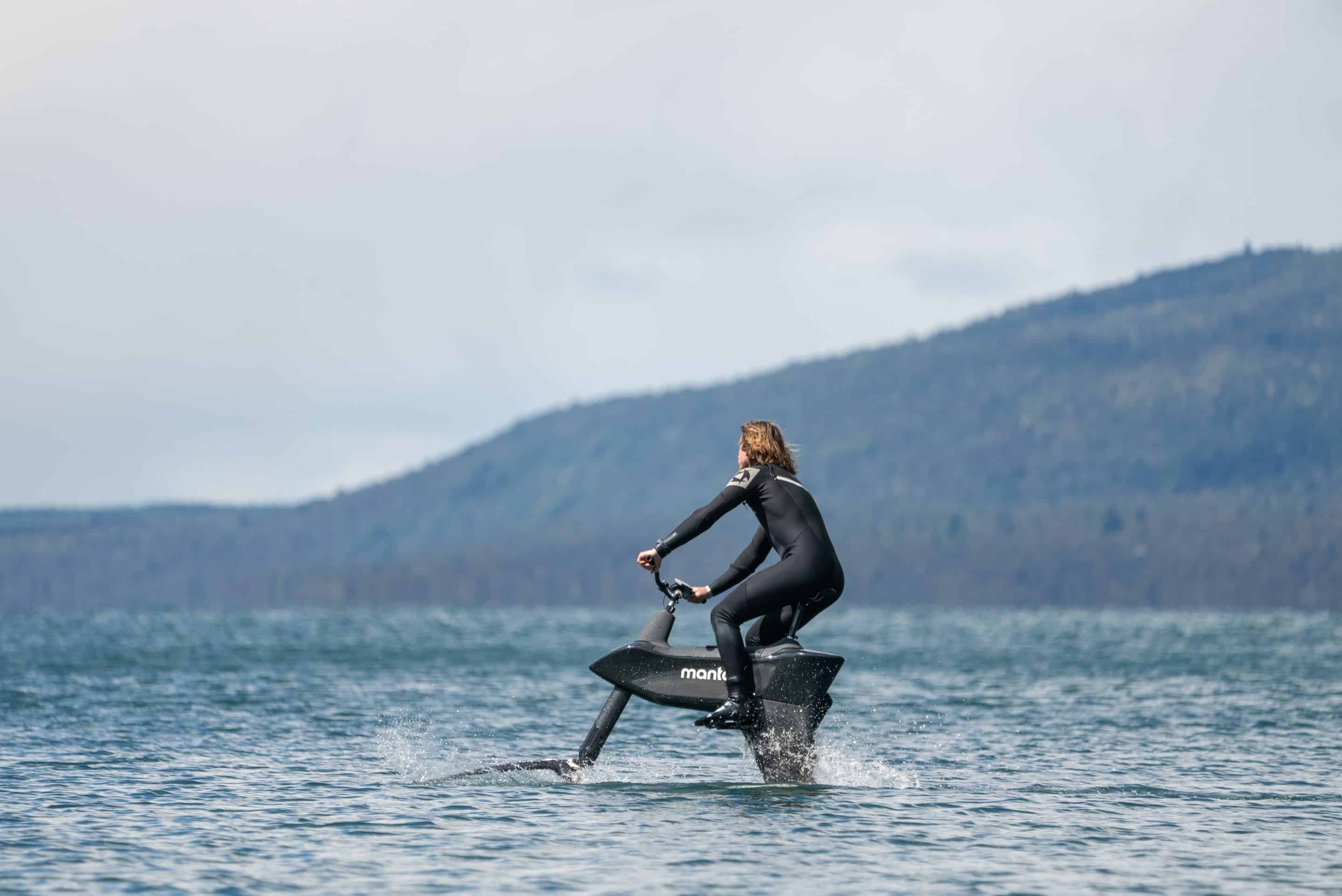hydrofoil electric bicycle Manta5 Hydrofoil Bikes